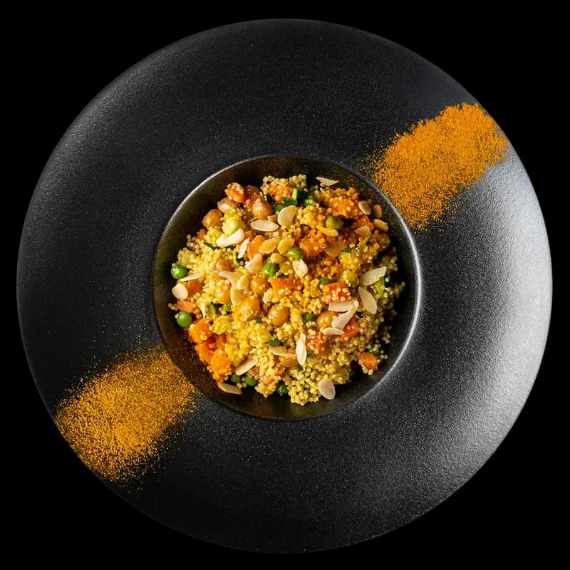 Yellow Crunchy. Chic Food Piatto Blue Zone.