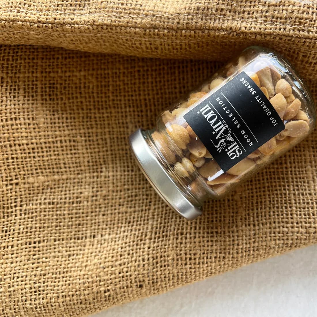 Spiced Praline Peanuts